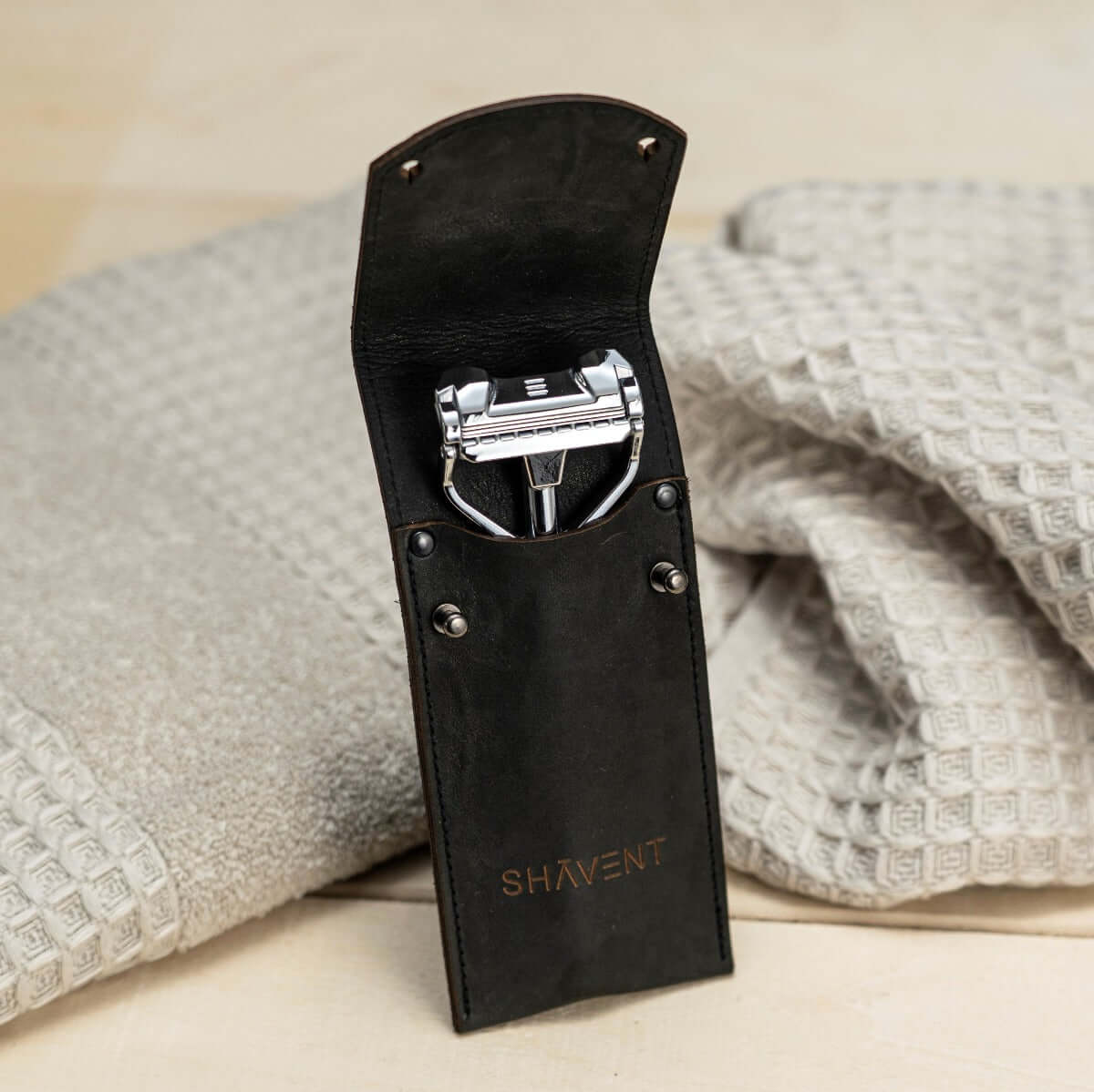 SHAVENT Aufbewahrung und Klingenschutz, Reisetasche