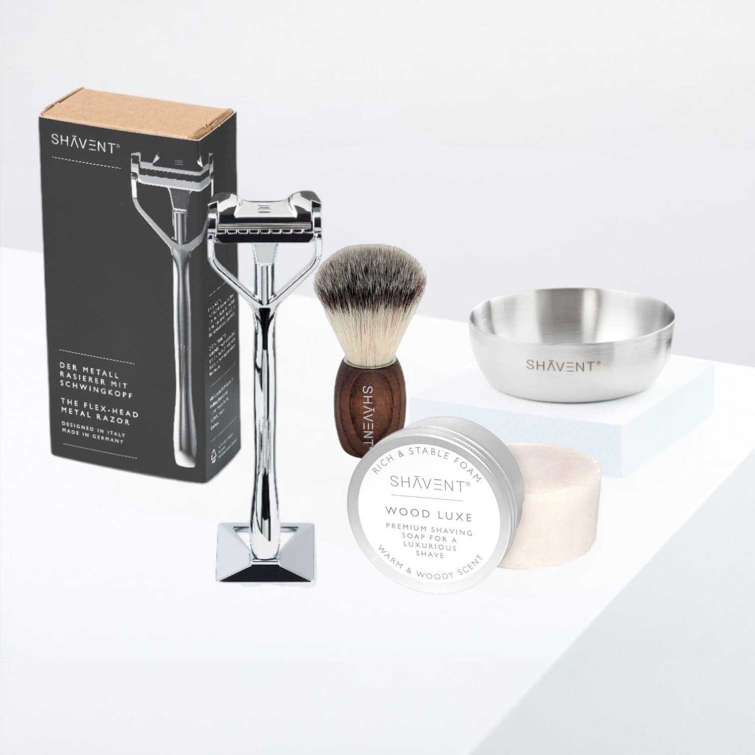 SHAVENT Vatertag Special: Genuss-Rasur Set mit Original 2.0 Rasierer, Rasierpinsel, Edelstahlschale und Wood Luxe Seife für stilvolle, plastikfreie Nassrasur.
